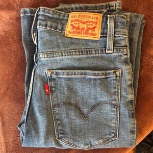 Levi’s 725 High Rise Bootcut